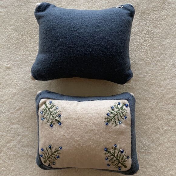 Vintage Set of 3 wool Costal Pillows felted Blue & Cream beaded embroidered - Picture 7 of 10